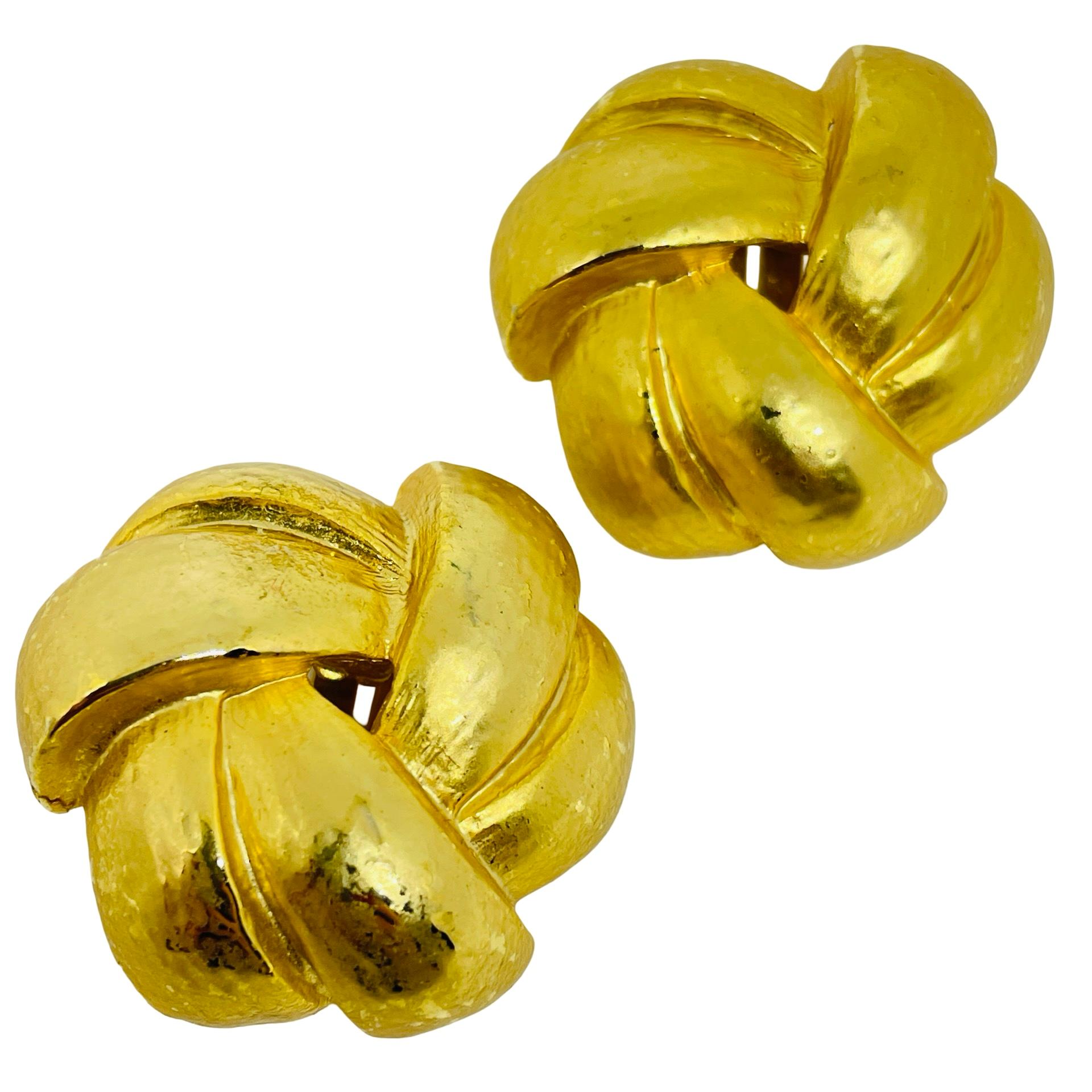 CAROLEE Vintage Gold Ton faux Perlen etruskischen Designer Clip auf Ohrringe