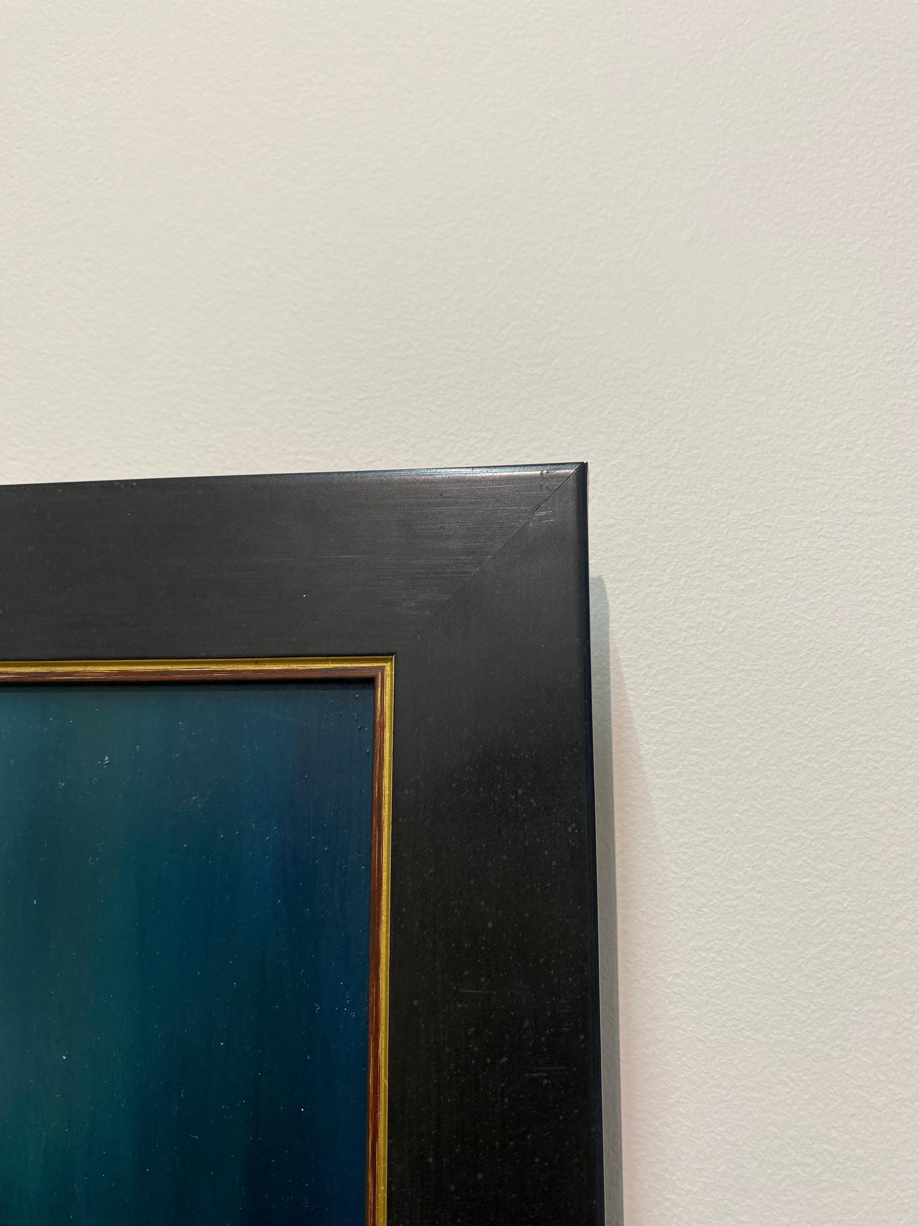 The Blue Kimono II - 21st Century Figure Painting of a Girl with a Blue Robe im Angebot 7