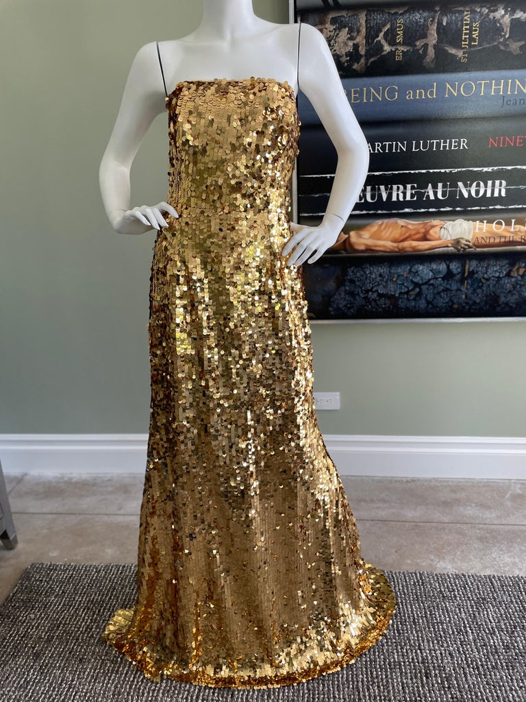 Carolina Herrera 2022 Strapless Gold Sequin Evening Dress For Sale at  1stDibs | carolina herrera gold dress, carolina herrera evening gowns 2022,  carolina herrera dress gold