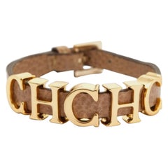 Carolina Herrera Pulsera de cuero beige con logotipo