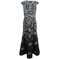 Carolina Herrera Black and Navy Taffeta Gown w/ White Embroidery - 10