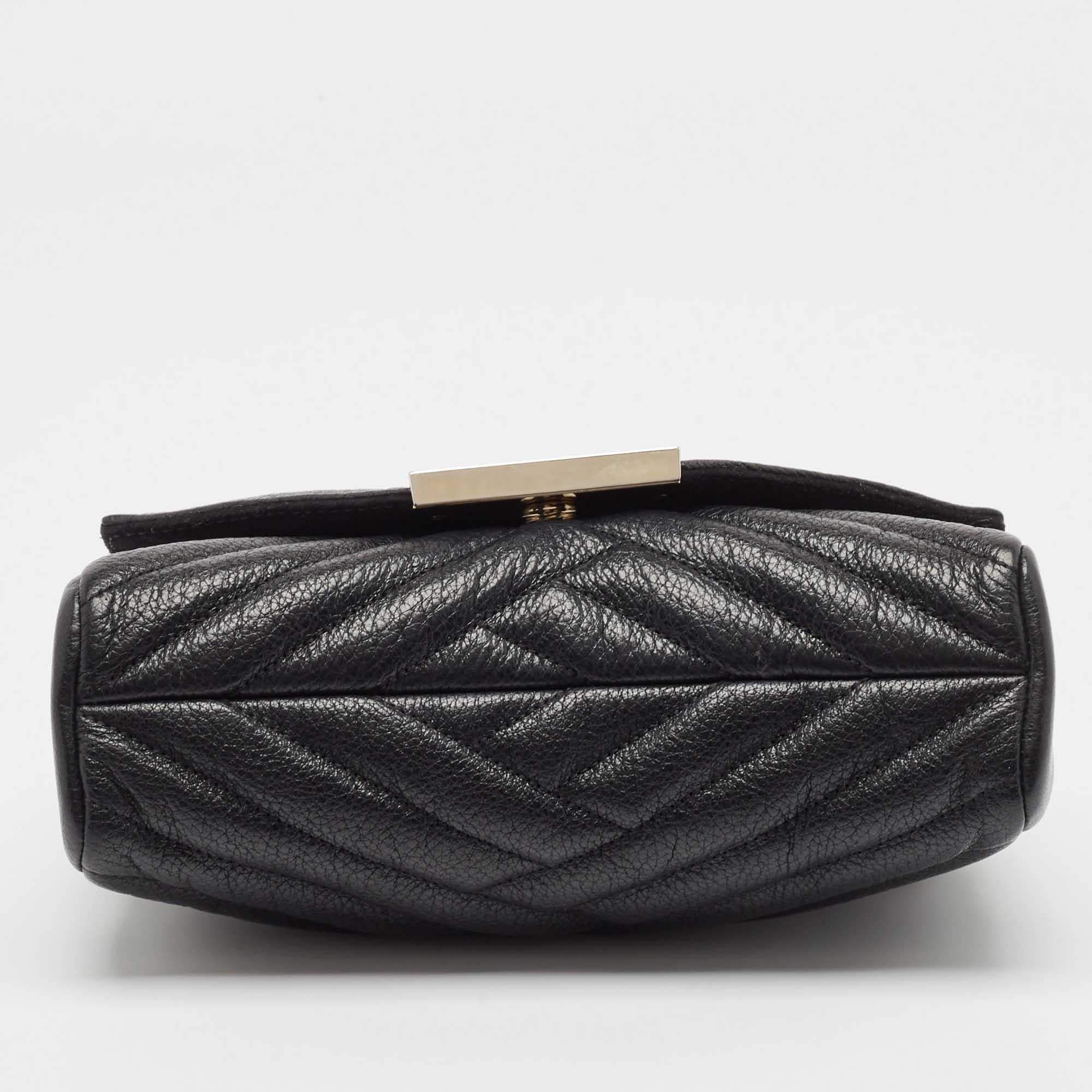 Carolina Herrera Black Chevron Leather Bimba Flap Shoulder Bag 3