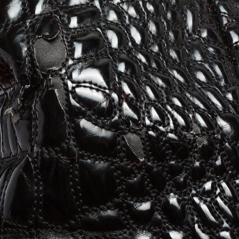 Carolina Herrera Black Croc Embossed Patent Leather Tote 17