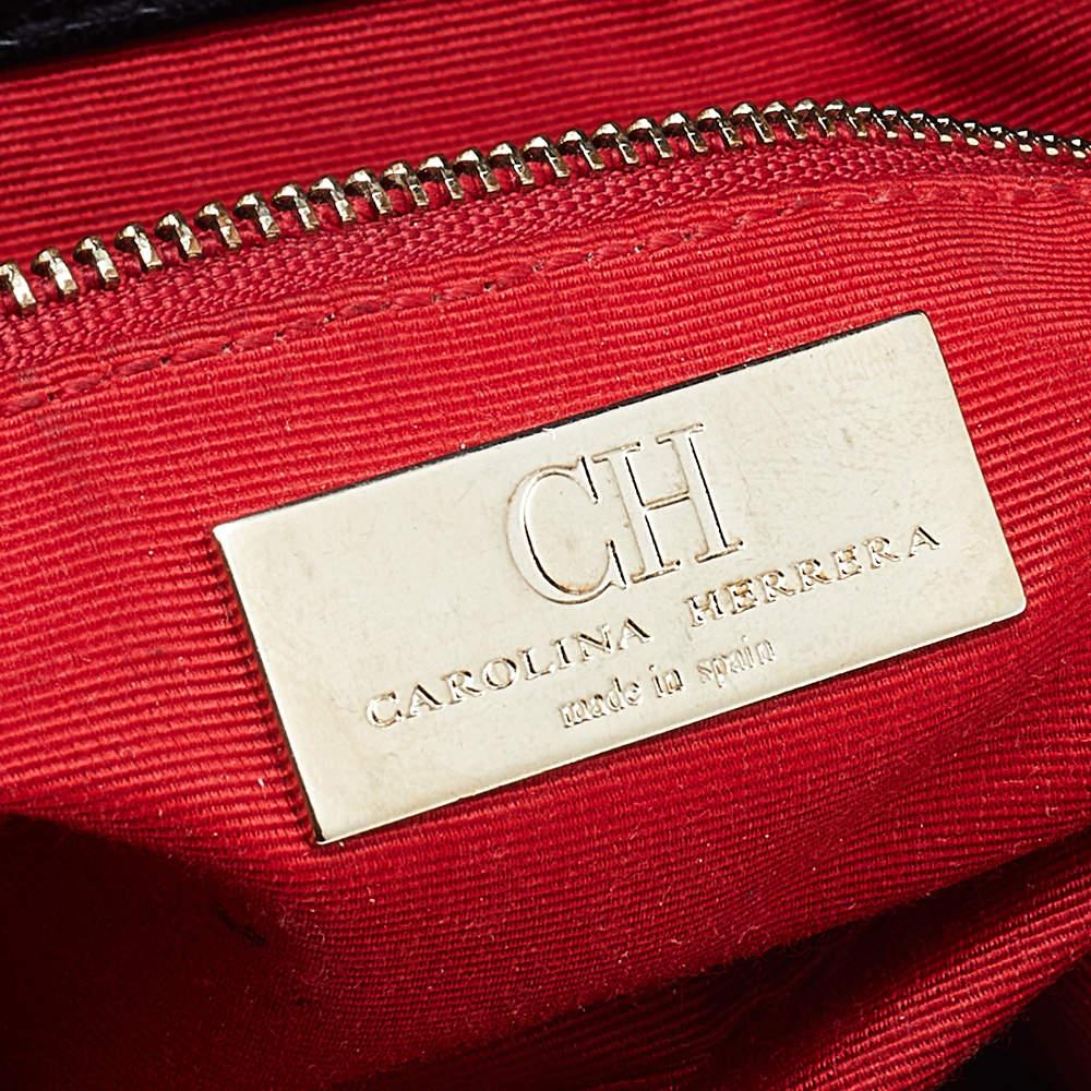 Carolina Herrera Black Embossed Leather Audrey Bow Flap Shoulder Bag For Sale 4