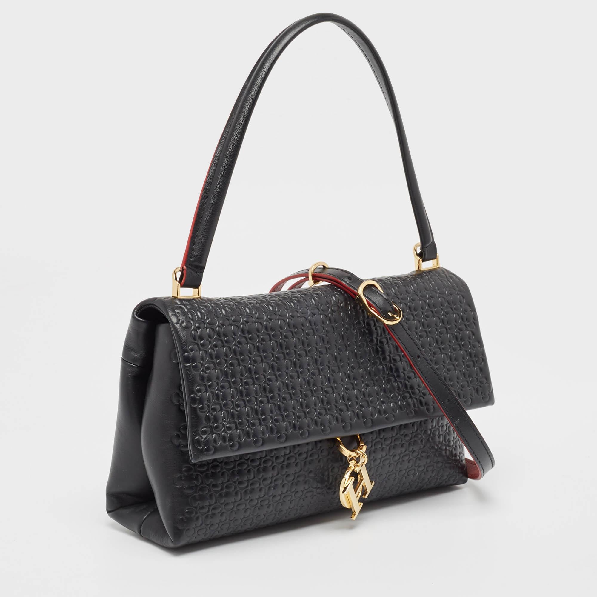 Carolina Herrera Bolso Camelot Mediano de Piel Repujada Negra en Bueno Estado en Dubai, Al Qouz 2