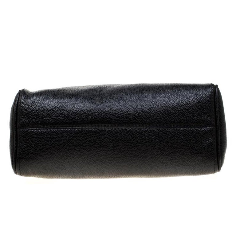 Carolina Herrera Black Leather Minuetto Flap Top Handle Bag For Sale at ...