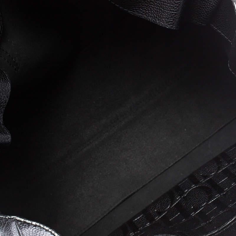 Carolina Herrera Black Leather Tempo Collection Adagio Tote For Sale 2