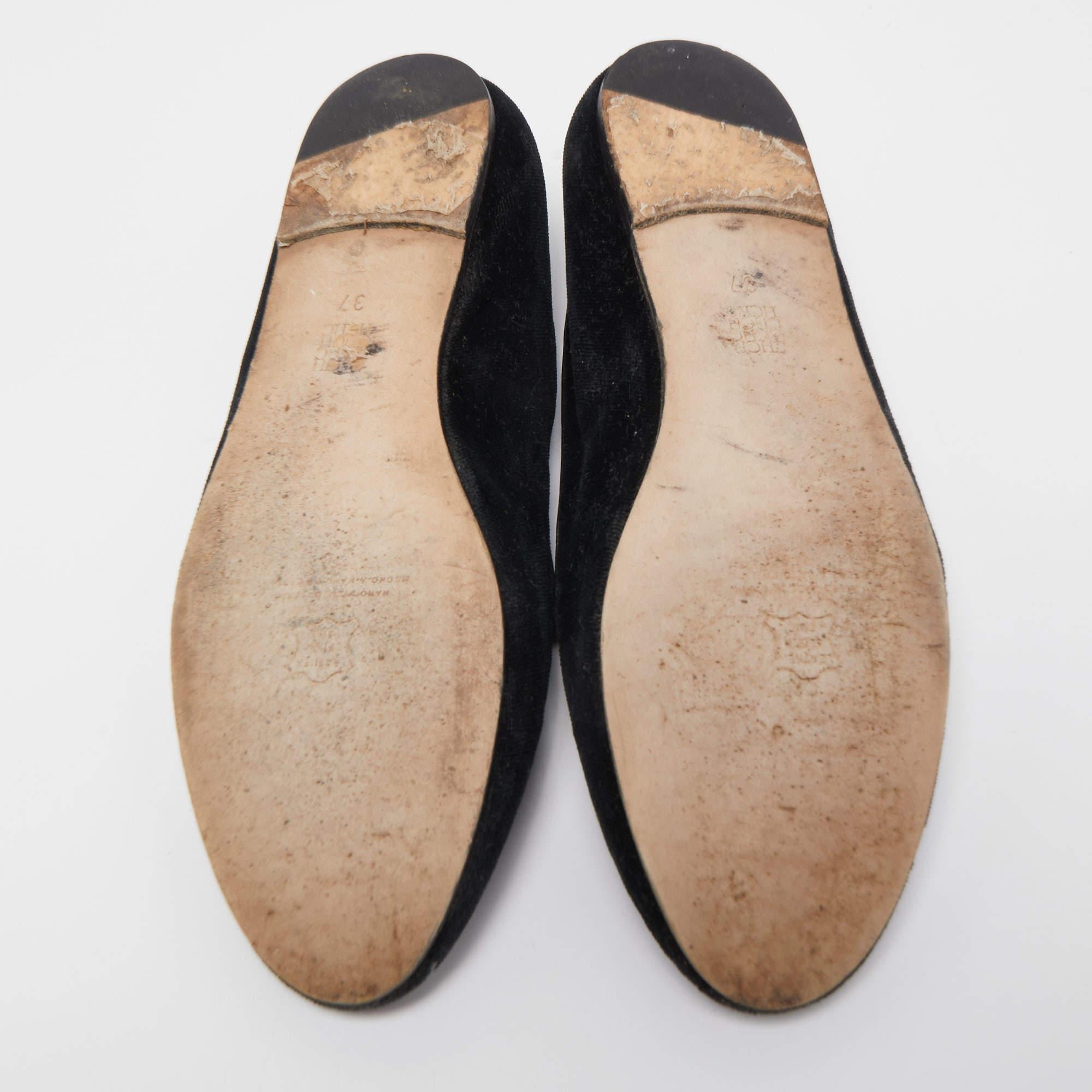 Carolina Herrera Black Suede Smoking Slipper  Size 37 For Sale 2