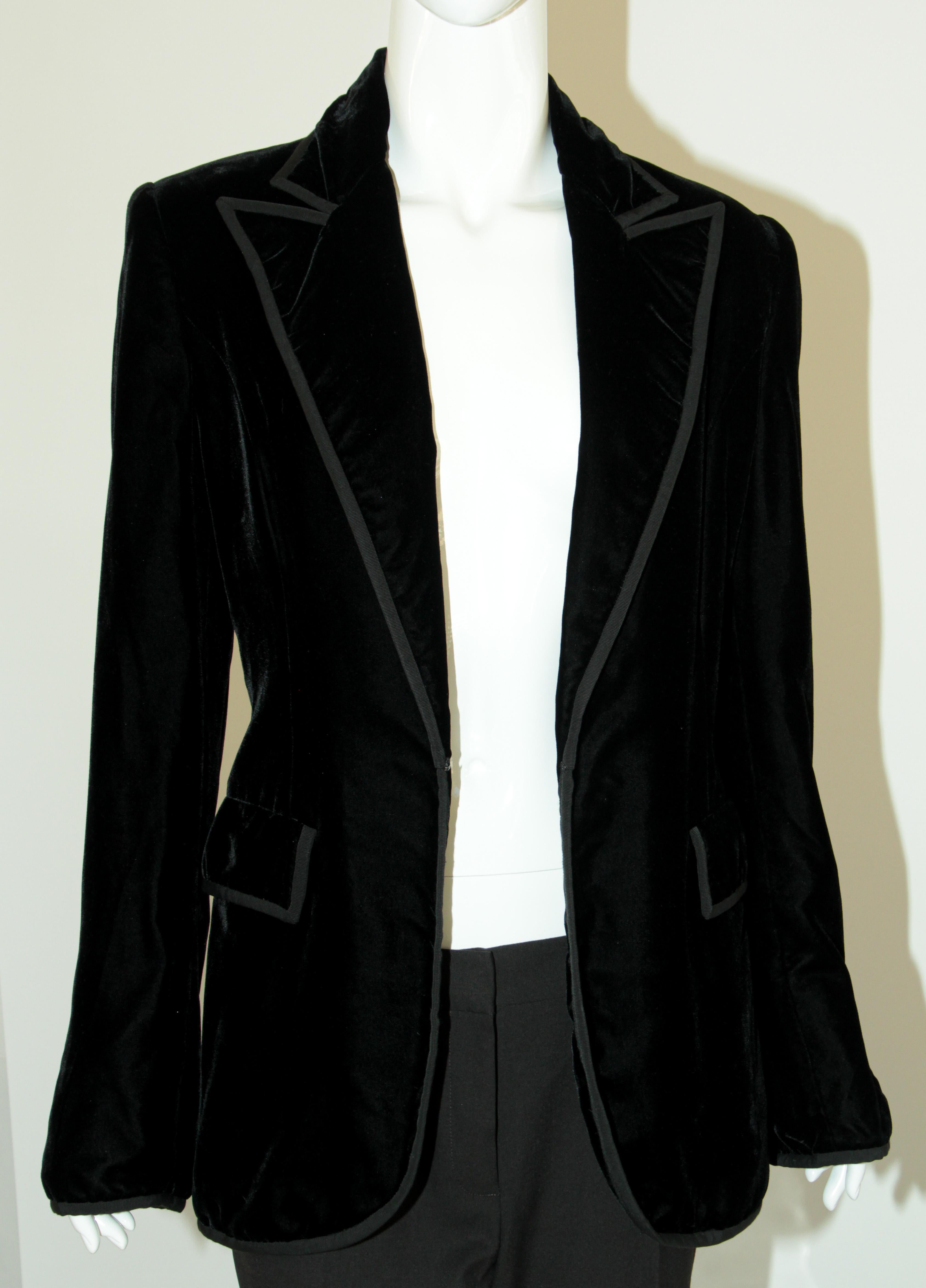 Women's or Men's CAROLINA HERRERA Black Velvet Blazer Tuxedo For Sale