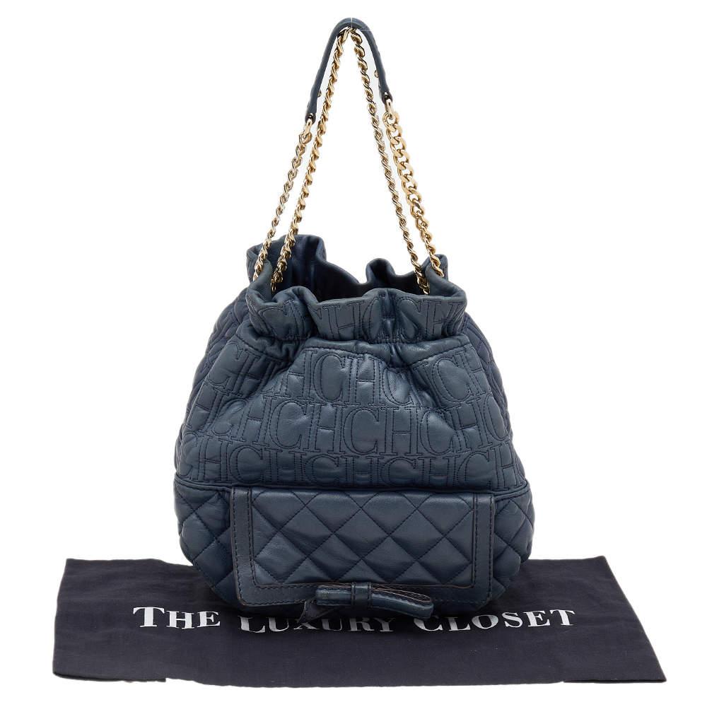 Carolina Herrera Blue Quilted Leather Bucket Bag For Sale 6