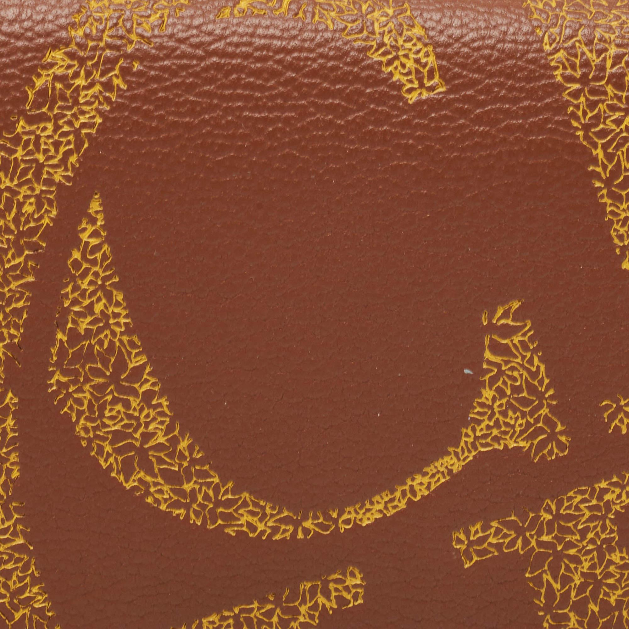 Carolina Herrera Brown Leder Logo Druck Continental Geldbörse im Angebot 1