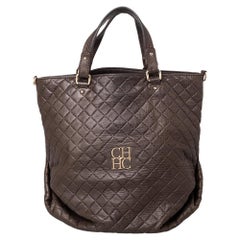 Tote in pelle trapuntata marrone di Carolina Herrera