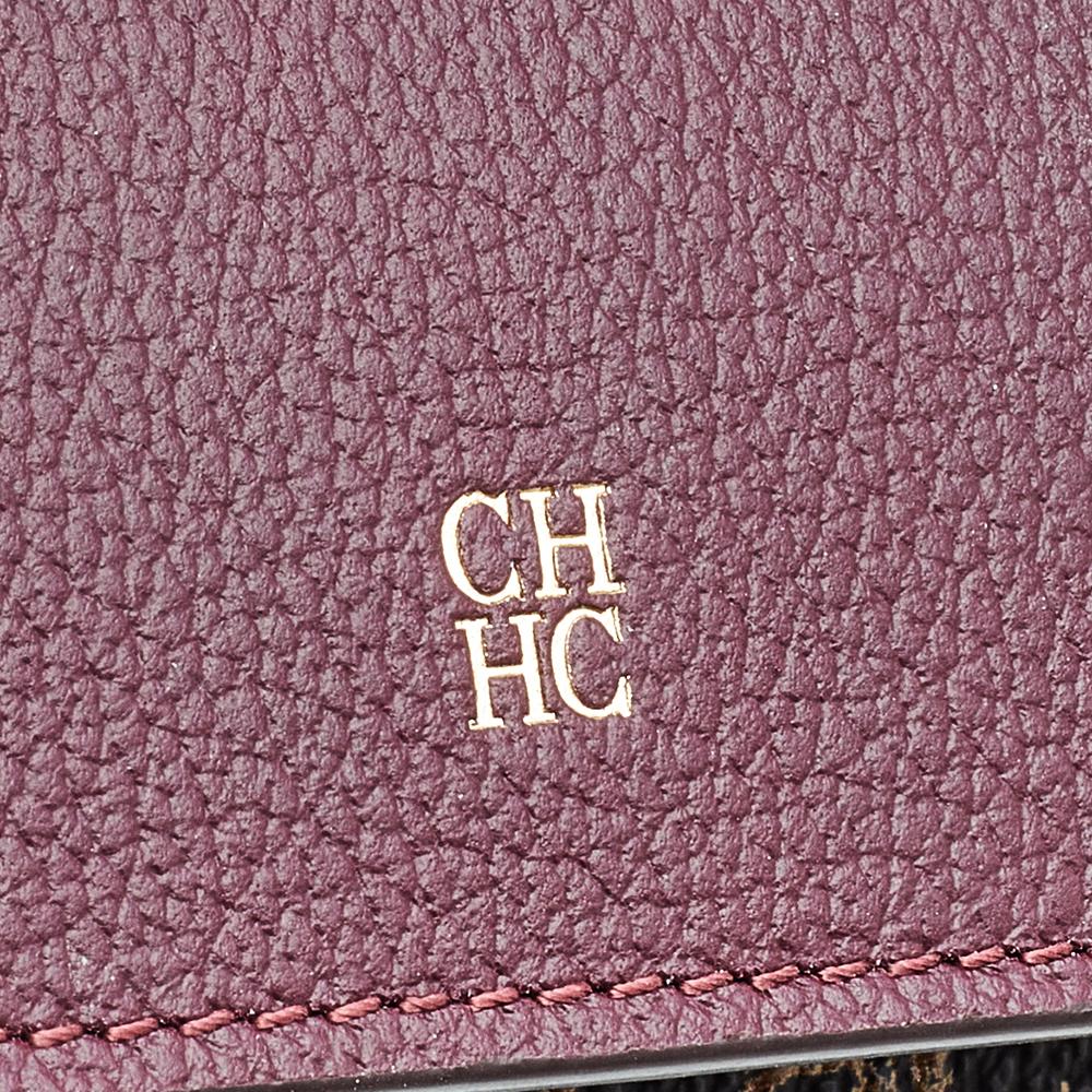 carolina herrera wallet on chain