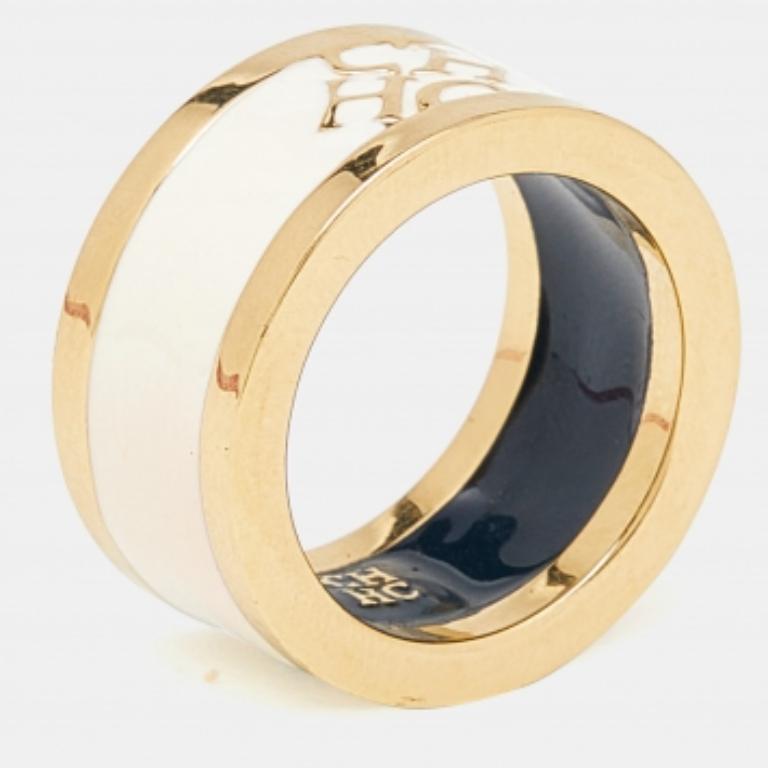 Bague Carolina Herrera CH émail crème ton or Taille 54 en vente 4