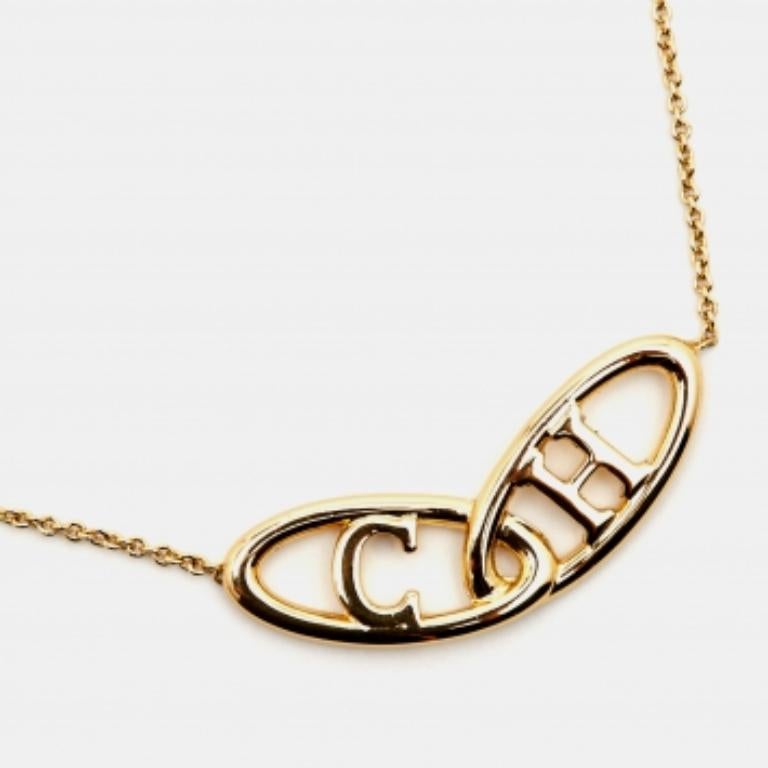 Collana con ciondolo logo Carolina Herrera CH in tonalità oro in vendita 2