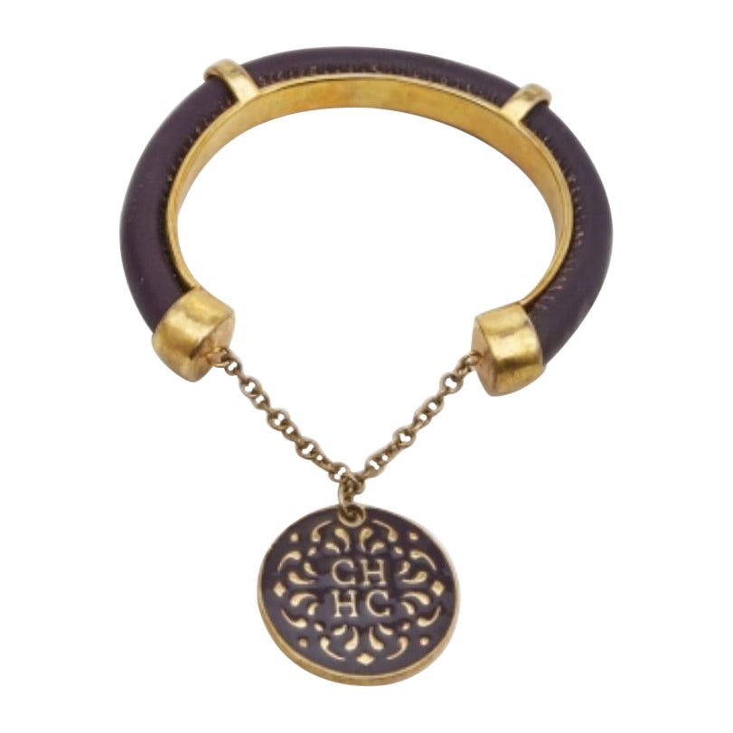 Carolina Herrera CH Pulsera de cuero tono dorado