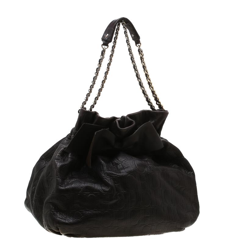 Carolina Herrera Dark Brown Monogram Embossed Leather Bow Bucket Shoulder Bag In Good Condition In Dubai, Al Qouz 2