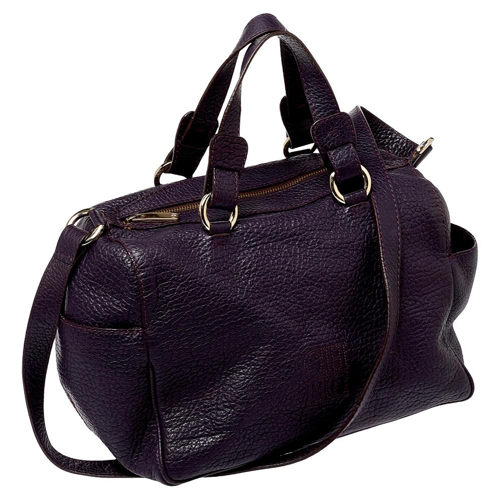 Carolina Herrera Borsa Boston in pelle granulata viola scuro In condizioni discrete a Dubai, Al Qouz 2