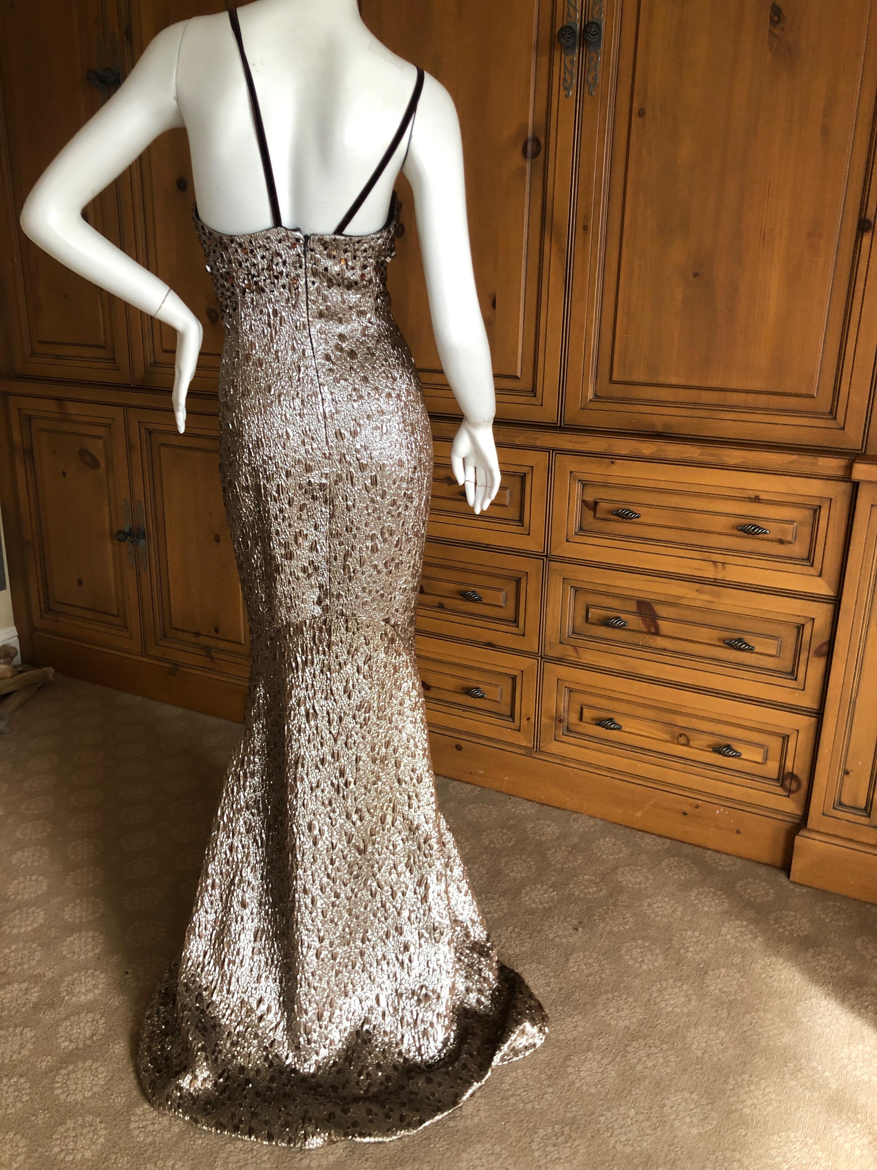 Carolina Herrera Gold Embellished Evening Gown in Hard to Find Size 14
SO pretty, please use zoom feature to see details.
MArked size 14 but it runs large, please see measurements;
Bust 42