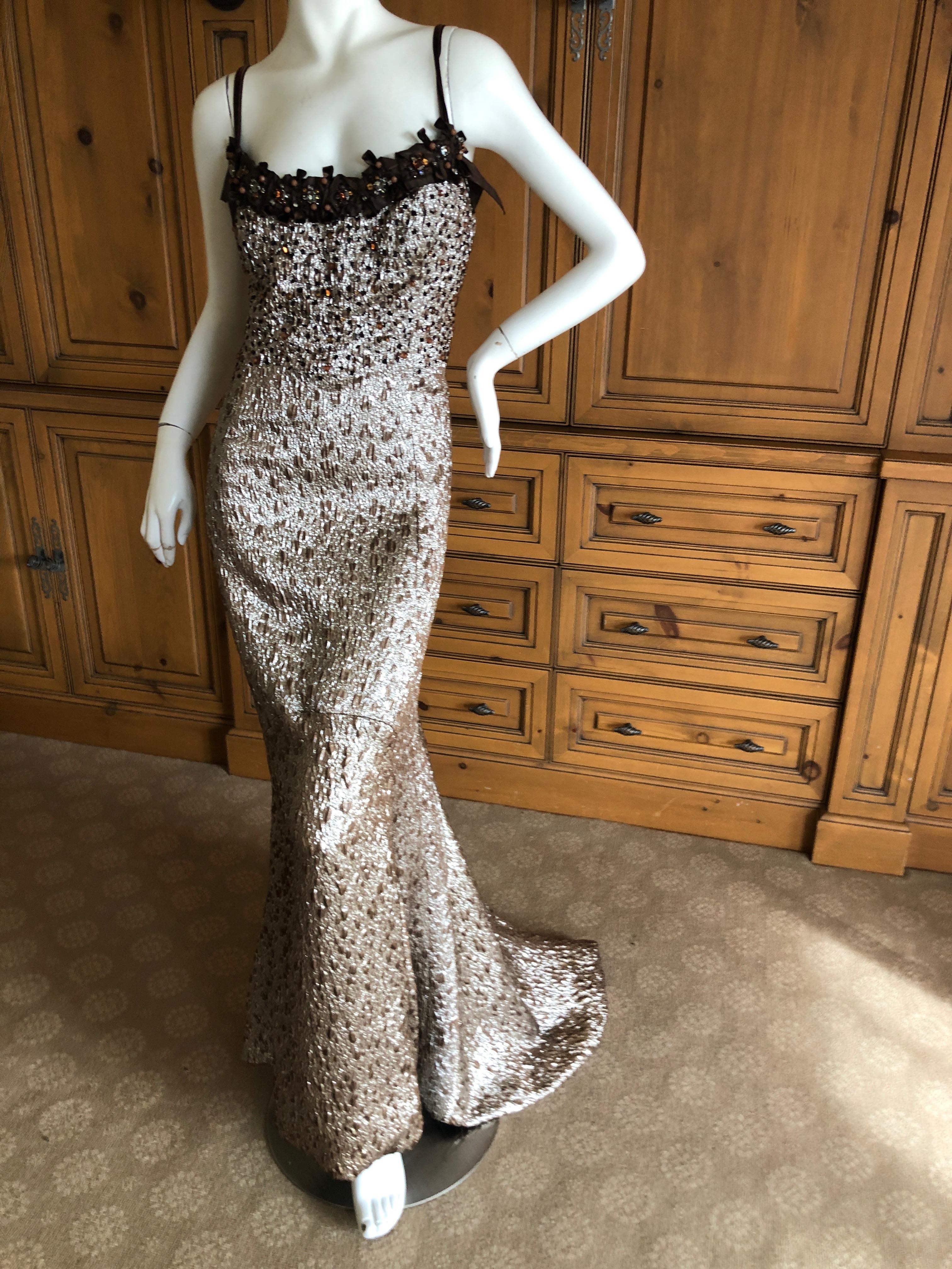 Carolina Herrera Gold Embellished Evening Gown in Hard to Find Size 14 For Sale 5