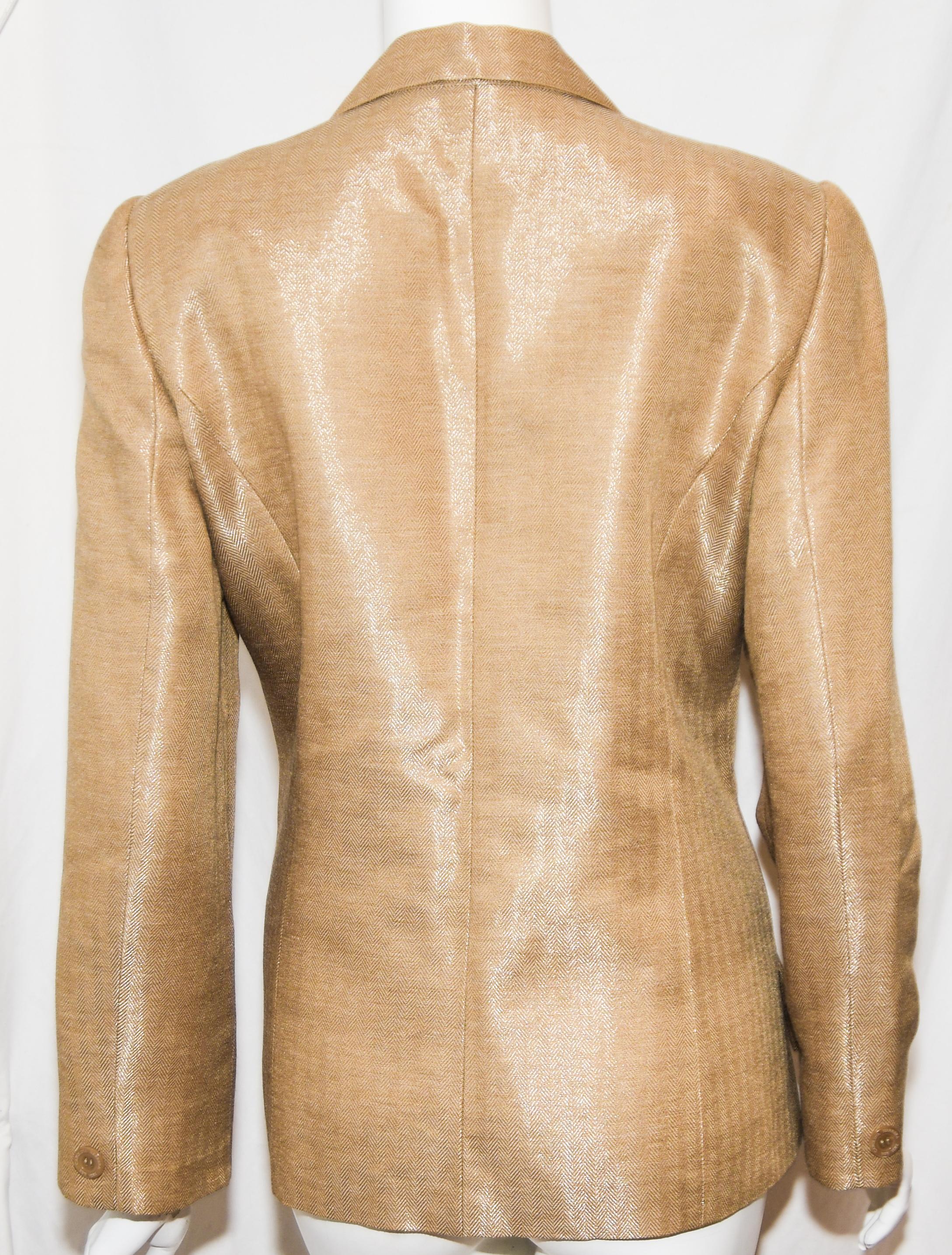 Carolina Herrera Gold Tone Herringbone Print Jacket Size 12 US In Excellent Condition For Sale In Palm Beach, FL