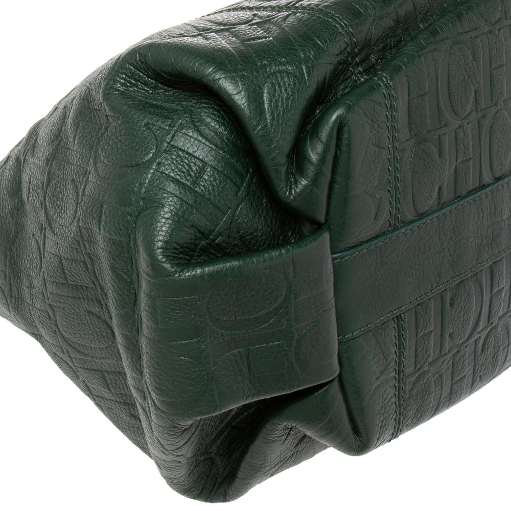 Carolina Herrera Bolso verde de asa de cadena de piel con monograma en relieve 1