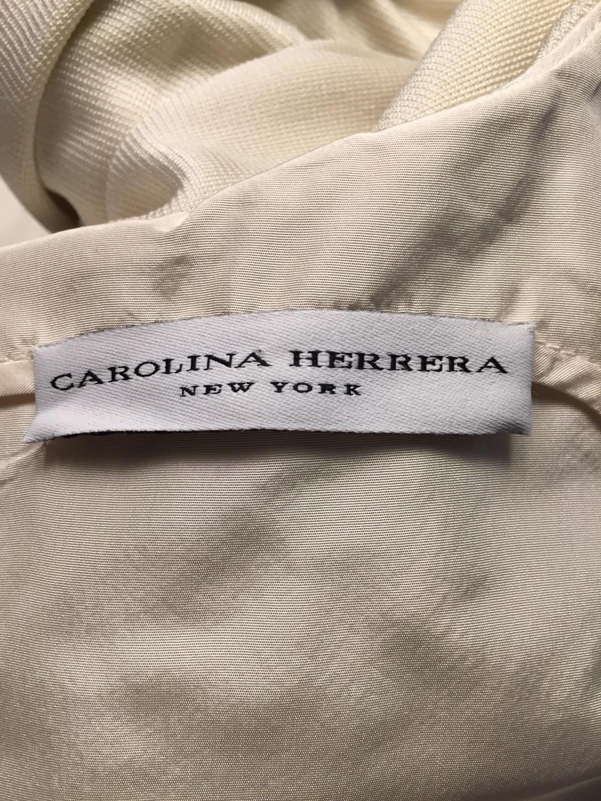 Carolina Herrera Ivory Silk Knit Dress For Sale at 1stDibs