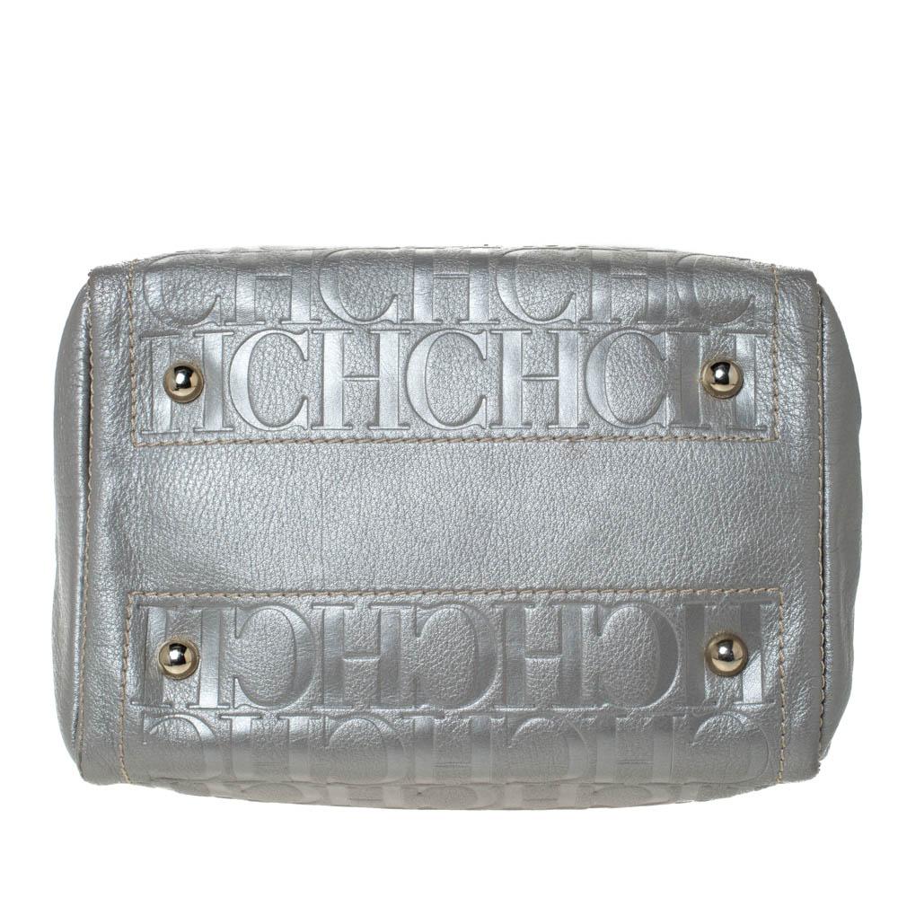 Carolina Herrera Metallic Silber Monogramm Geprägtes Leder Andy Boston Tasche 1
