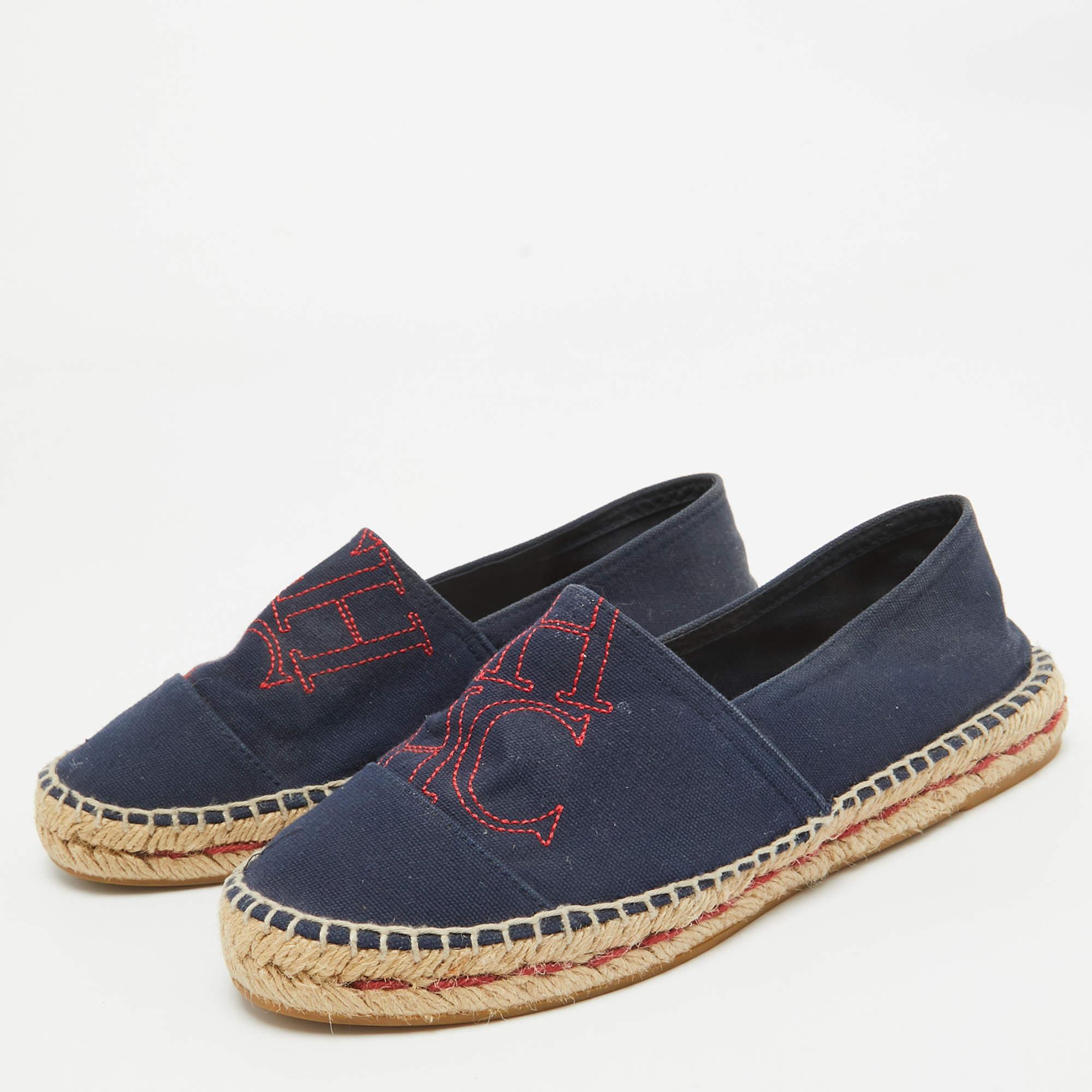 These designer espadrilles exude cool summer vibes while giving all the comfort to your feet. They bring along a well built silhouette and the houses signature aesthetics. Wear them with anything: jeans dresses shorts.