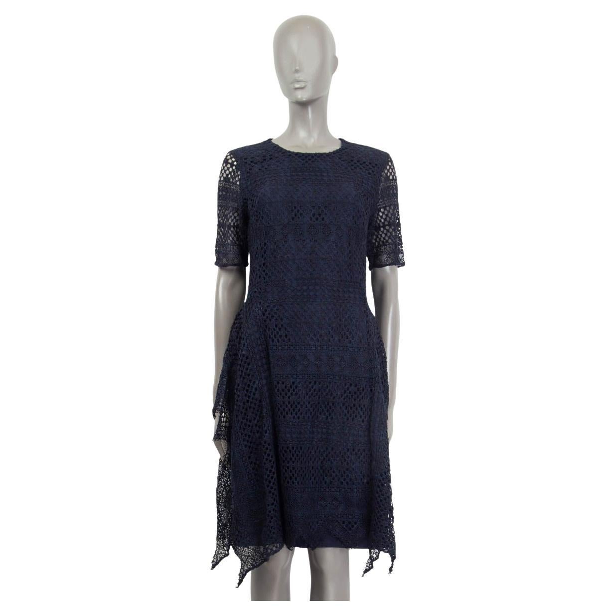 CAROLINA HERRERA navy blue cotton BRODERIE ANGLAISE Dress 10 S For Sale