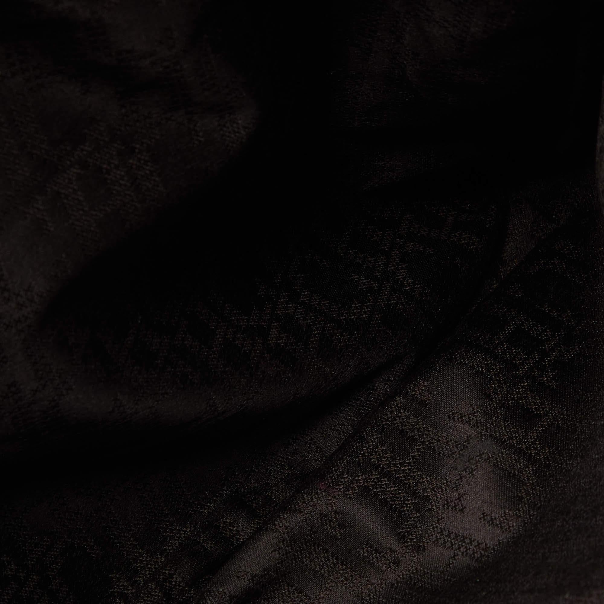Carolina Herrera Marineblaue Umhängetasche aus Leder mit Kette im Angebot 5