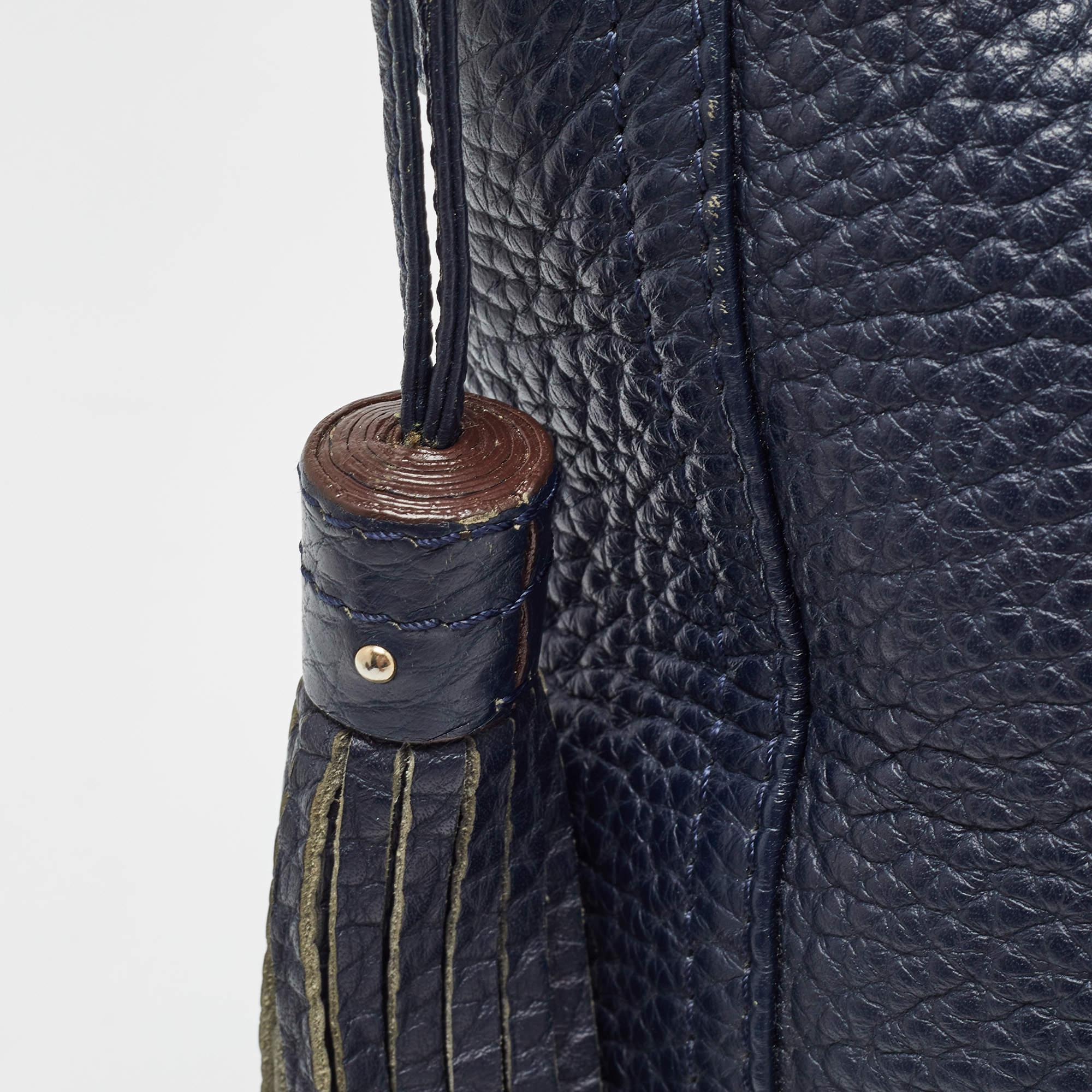 Carolina Herrera Hobo de borlas Maria de piel azul marino en venta 1