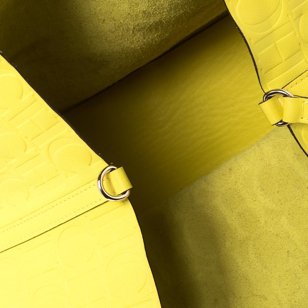 Carolina Herrera Neon Yellow Embossed Leather Matryoshka Tote In Good Condition In Dubai, Al Qouz 2
