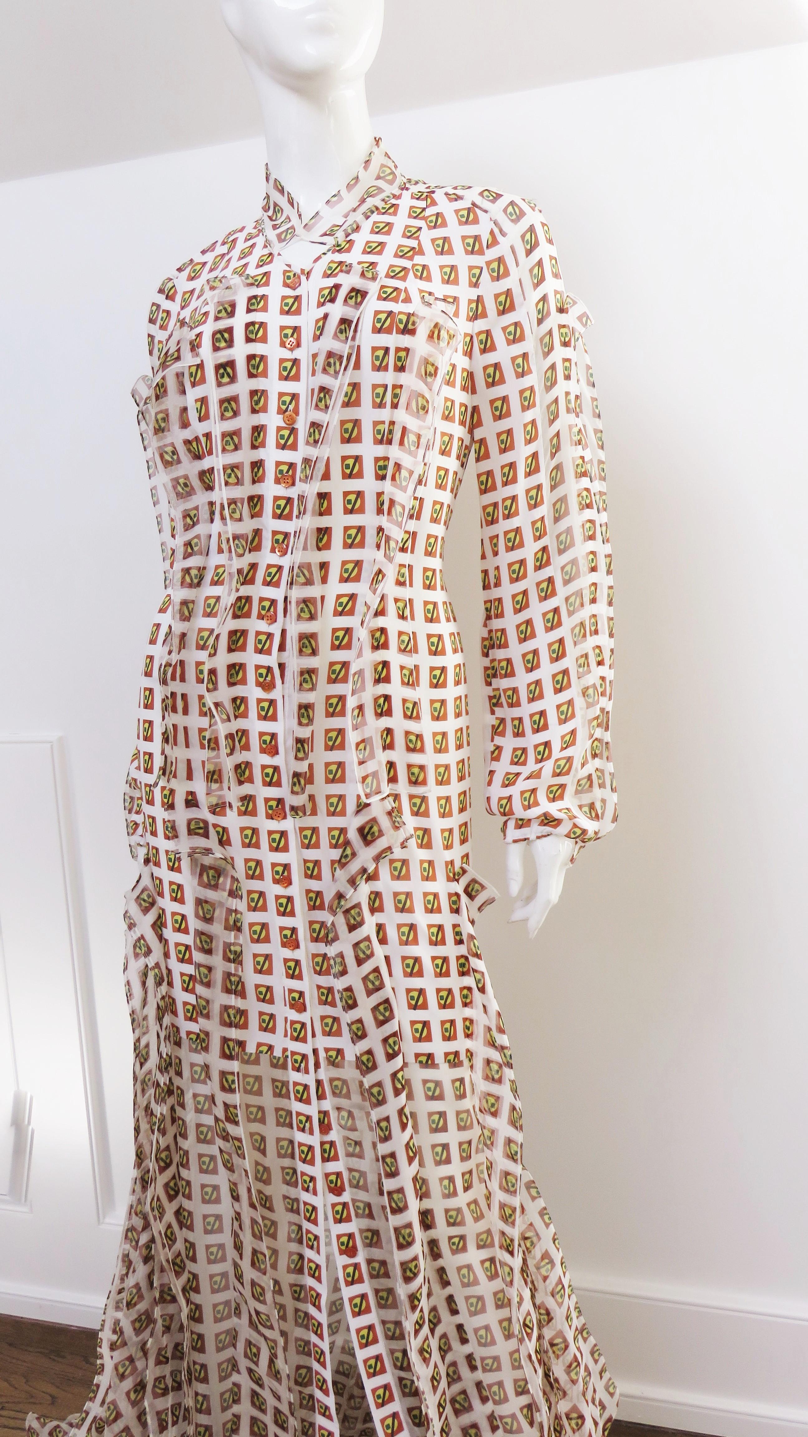 Carolina Herrera New Silk Print Maxi Dress Gown In Excellent Condition For Sale In Water Mill, NY