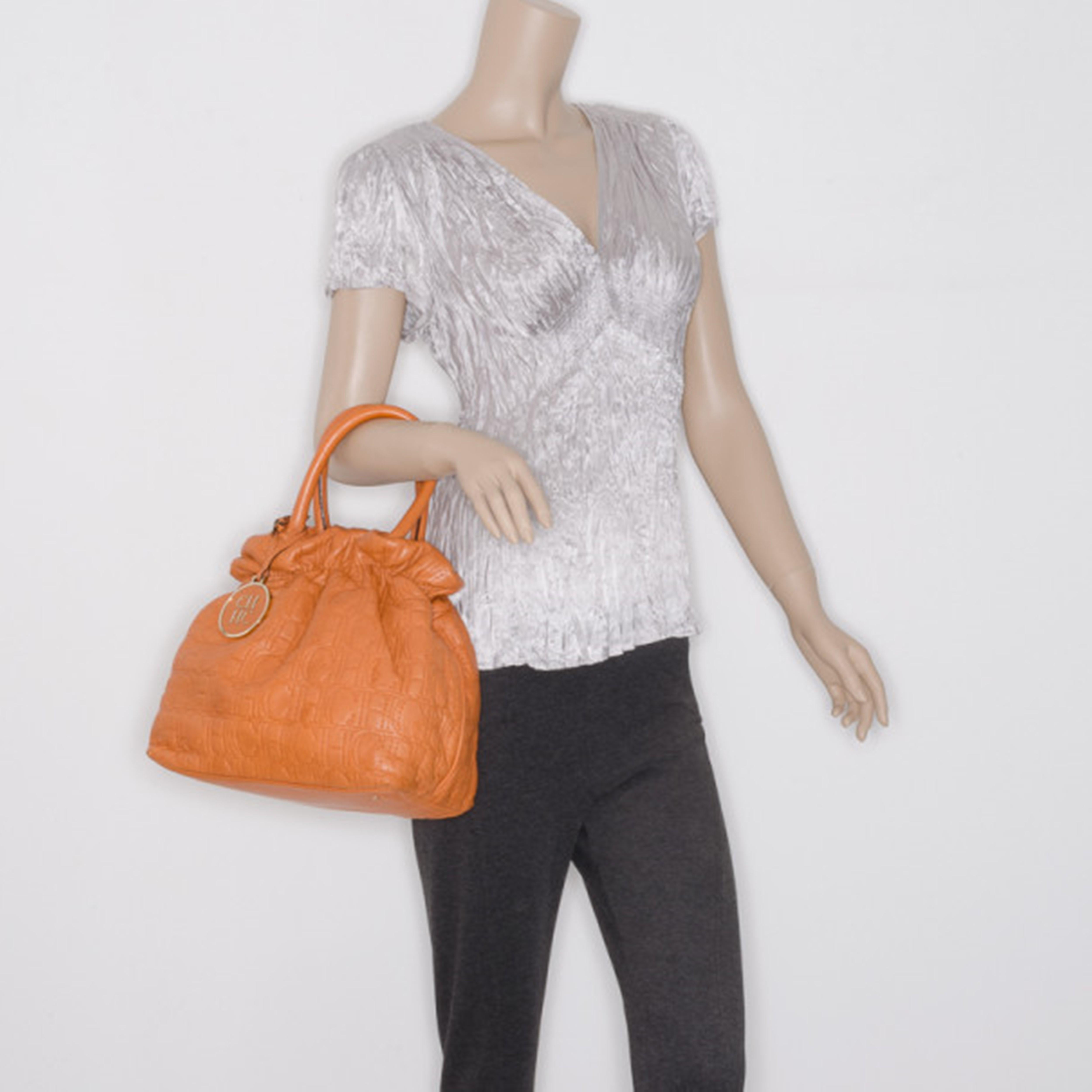 Carolina Herrera Orange Pleated Bag For Sale at 1stDibs | carolina ...