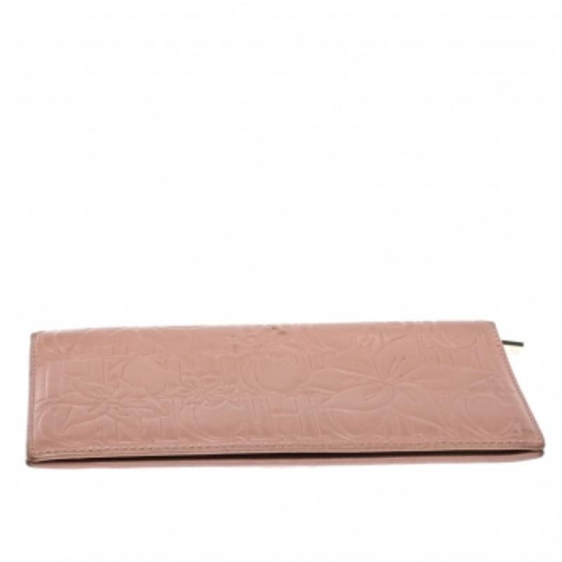 Carolina Herrera Pink Embossed Leather Continental Wallet For Sale 2