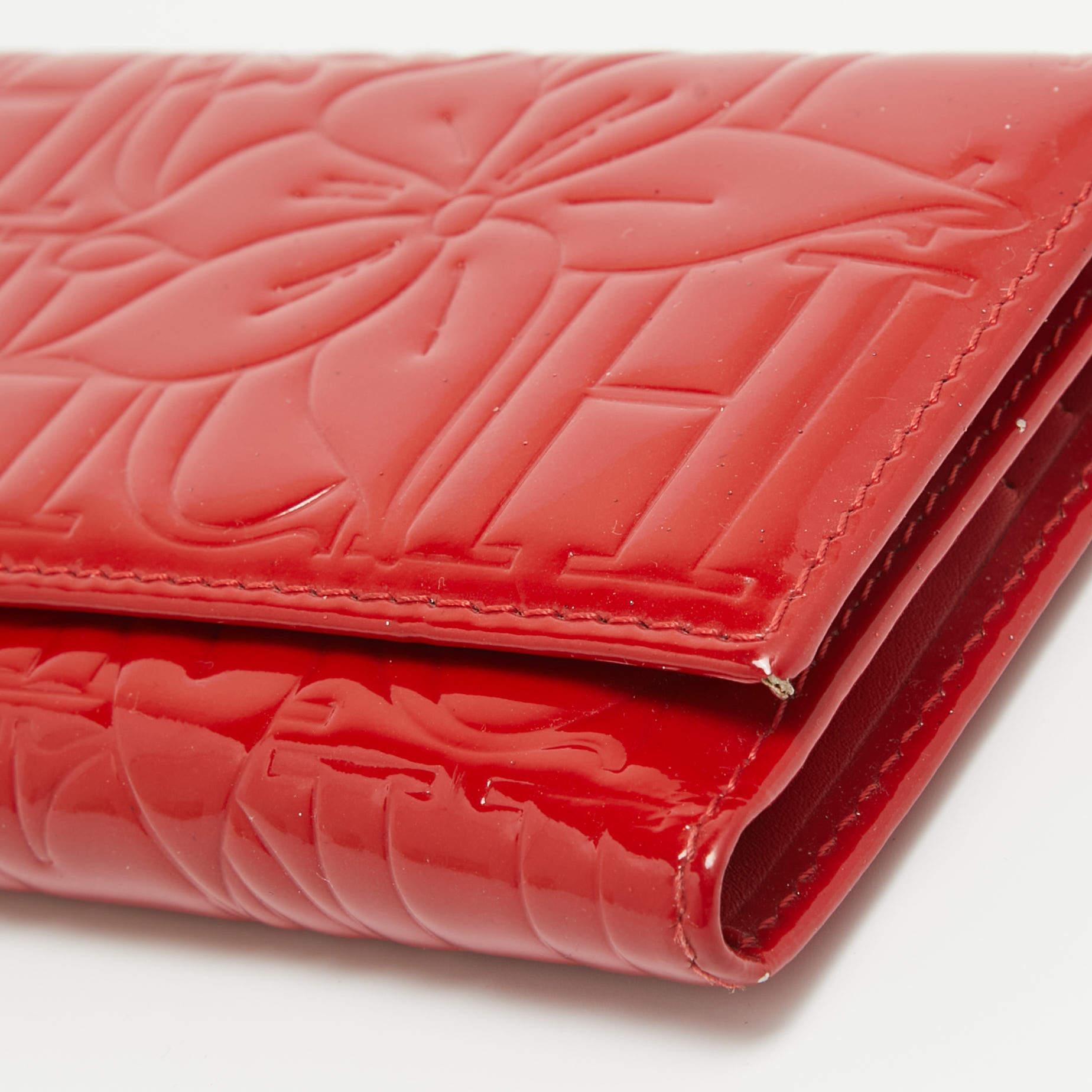 Carolina Herrera Red Embossed Patent Leather Flap Continental Wallet 6