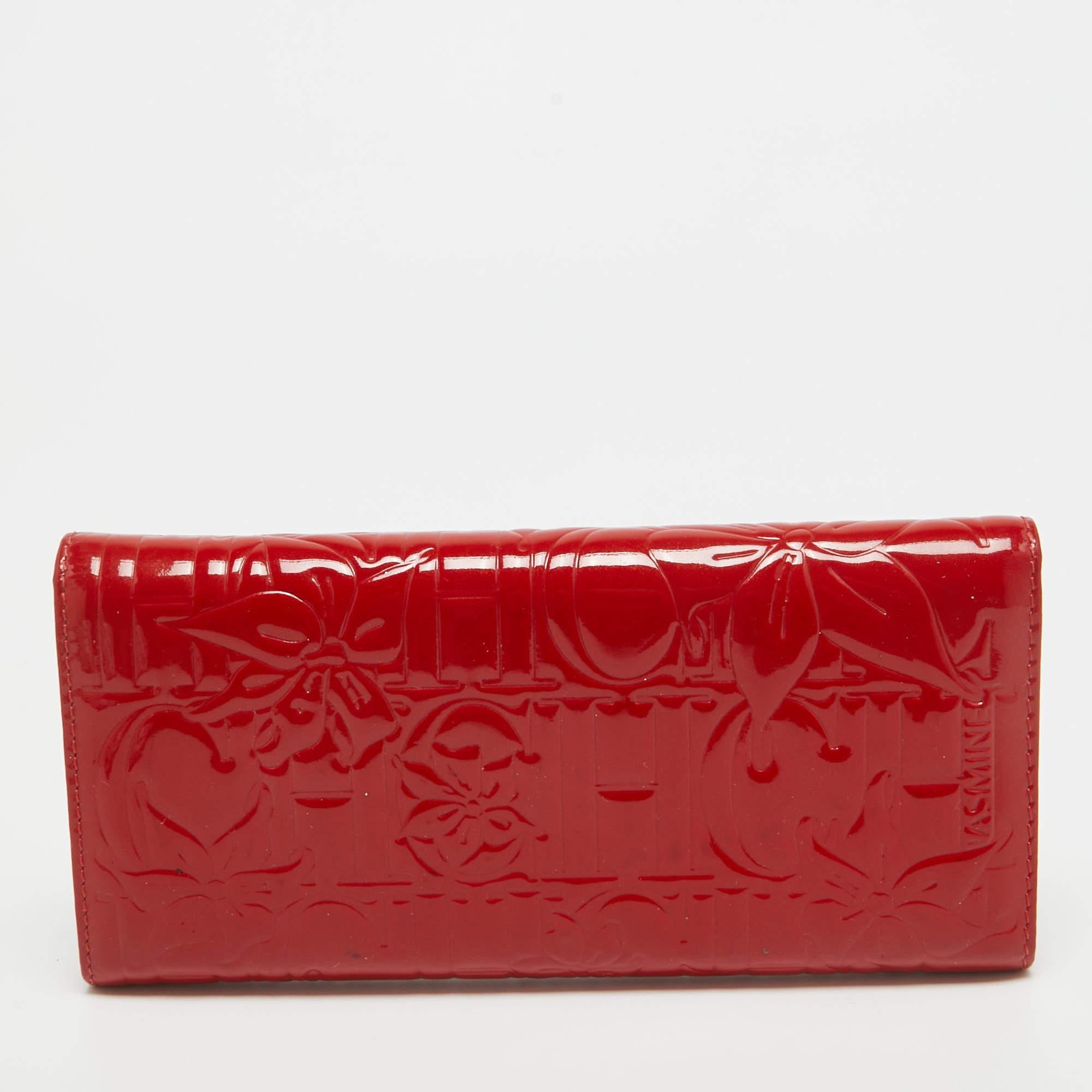 Women's Carolina Herrera Red Embossed Patent Leather Flap Continental Wallet