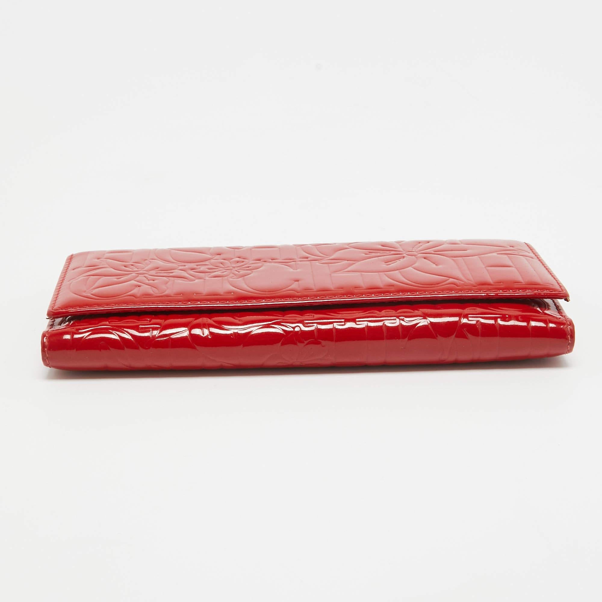 Carolina Herrera Red Embossed Patent Leather Flap Continental Wallet 2