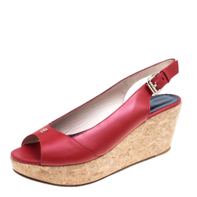 Carolina Herrera Red Leather Cork Platform Peep Toe Slingback Sandals Size 39