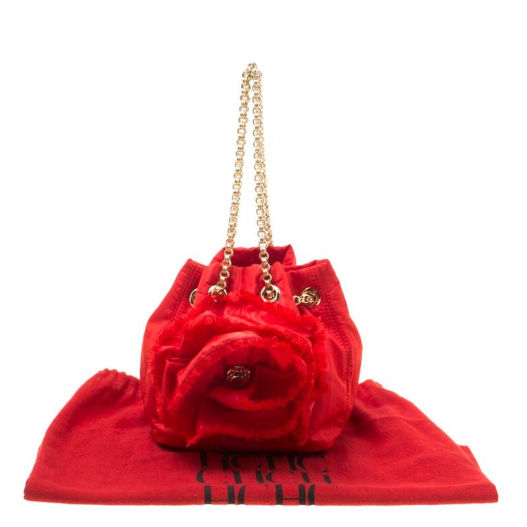 Carolina Herrera Red Nylon Bucket Shoulder Bag For Sale at 1stDibs ...
