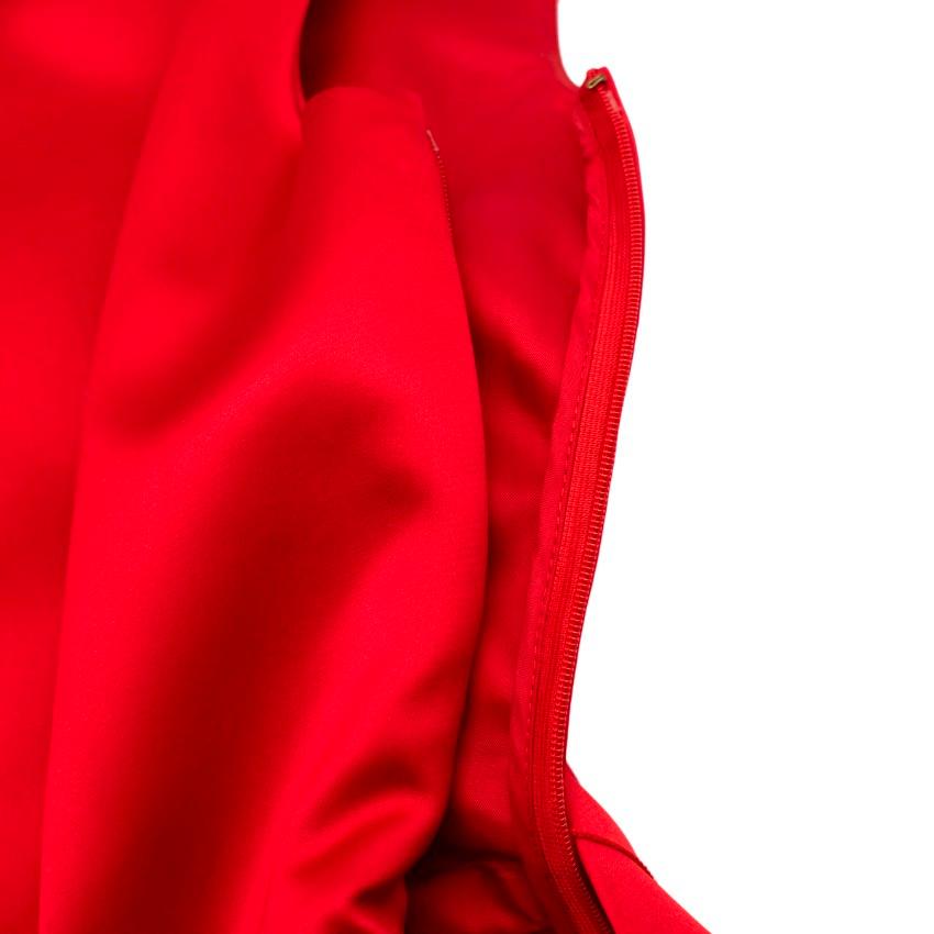 Carolina Herrera Red Satin Pleated Midi Dress In Excellent Condition In London, GB