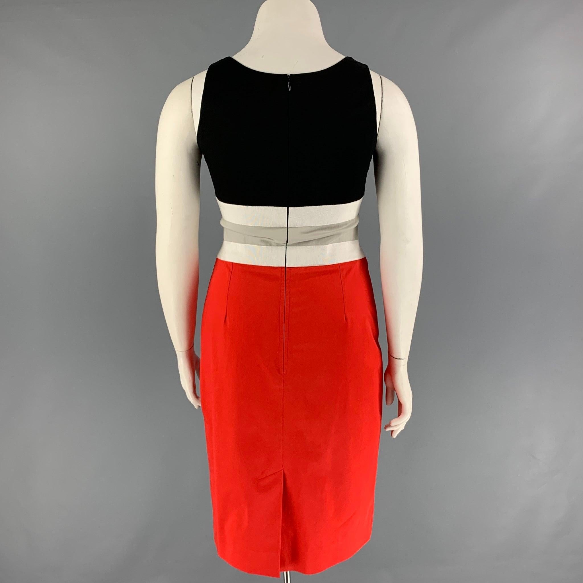 CAROLINA HERRERA Etuikleid aus roter und schwarzer Baumwolle mit Farbblockmuster, Größe 10 Damen im Angebot