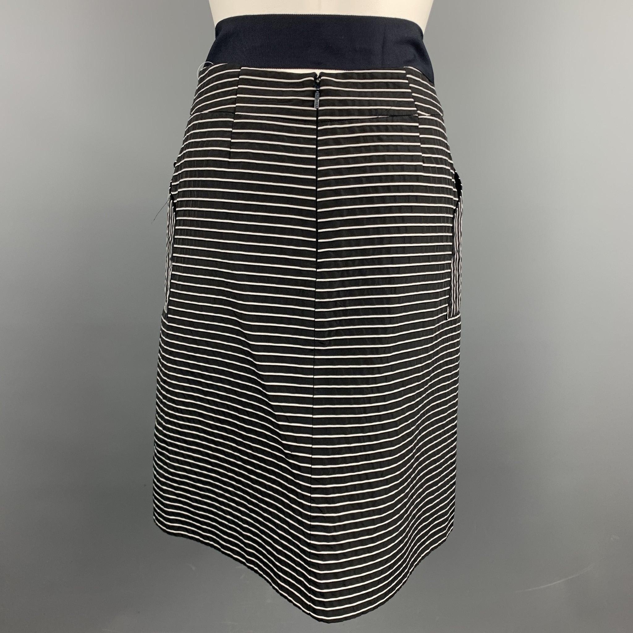 Women's CAROLINA HERRERA Size 2  White Stripe Cotton / Polyester Belted A-Line Skirt For Sale