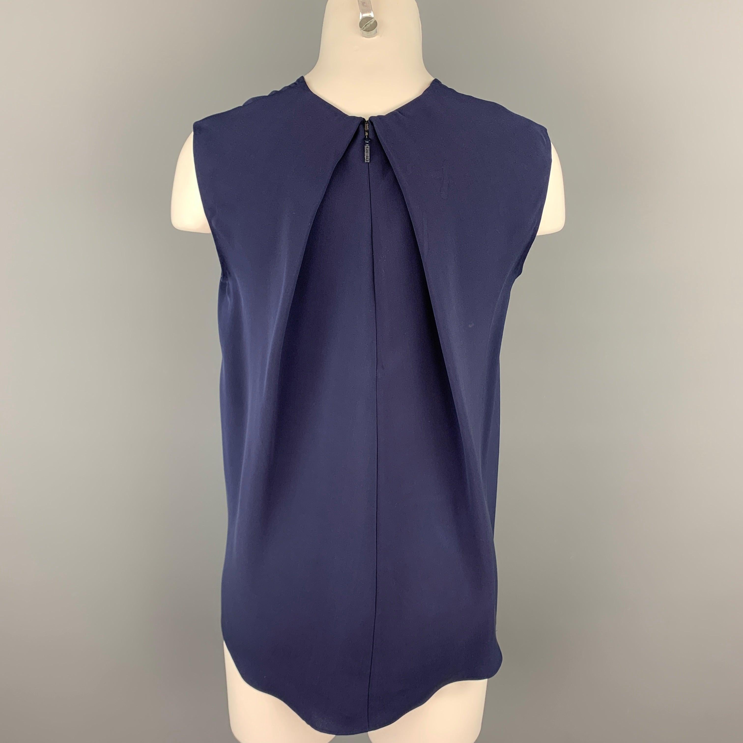 Women's CAROLINA HERRERA Size 4 Navy Silk Asymmetrical Sleeveless Blouse For Sale