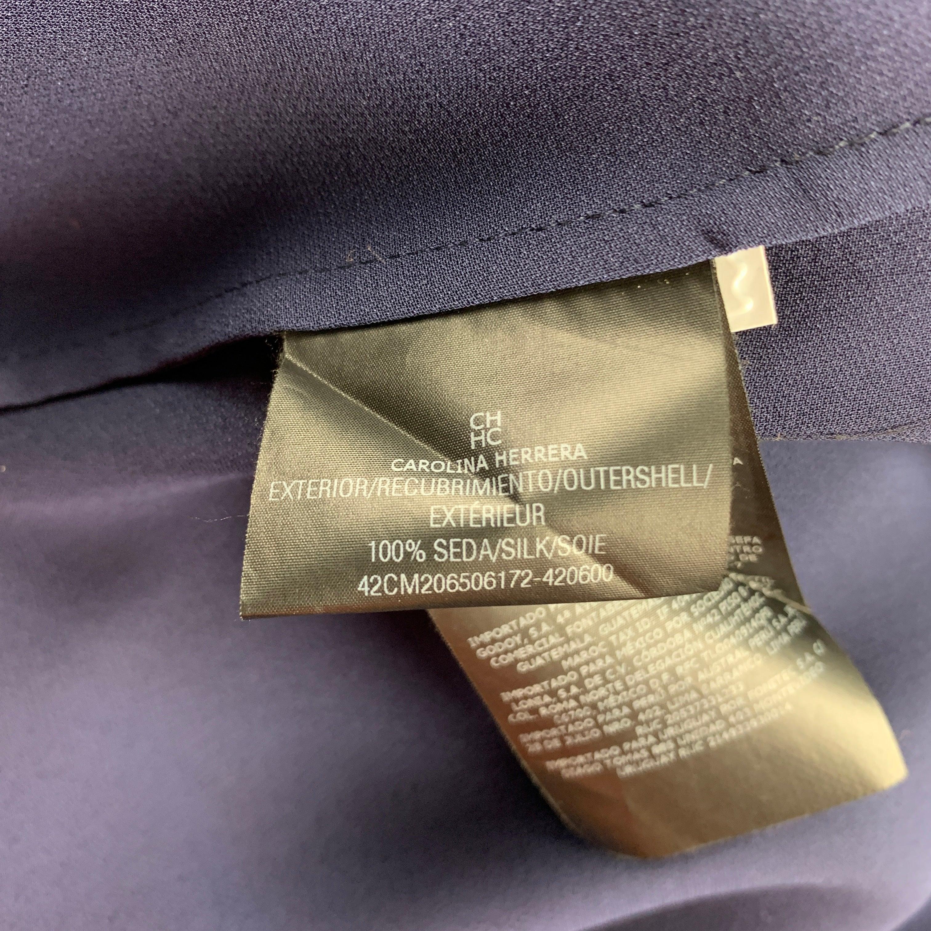 CAROLINA HERRERA Size 4 Navy Silk Asymmetrical Sleeveless Blouse For Sale 1