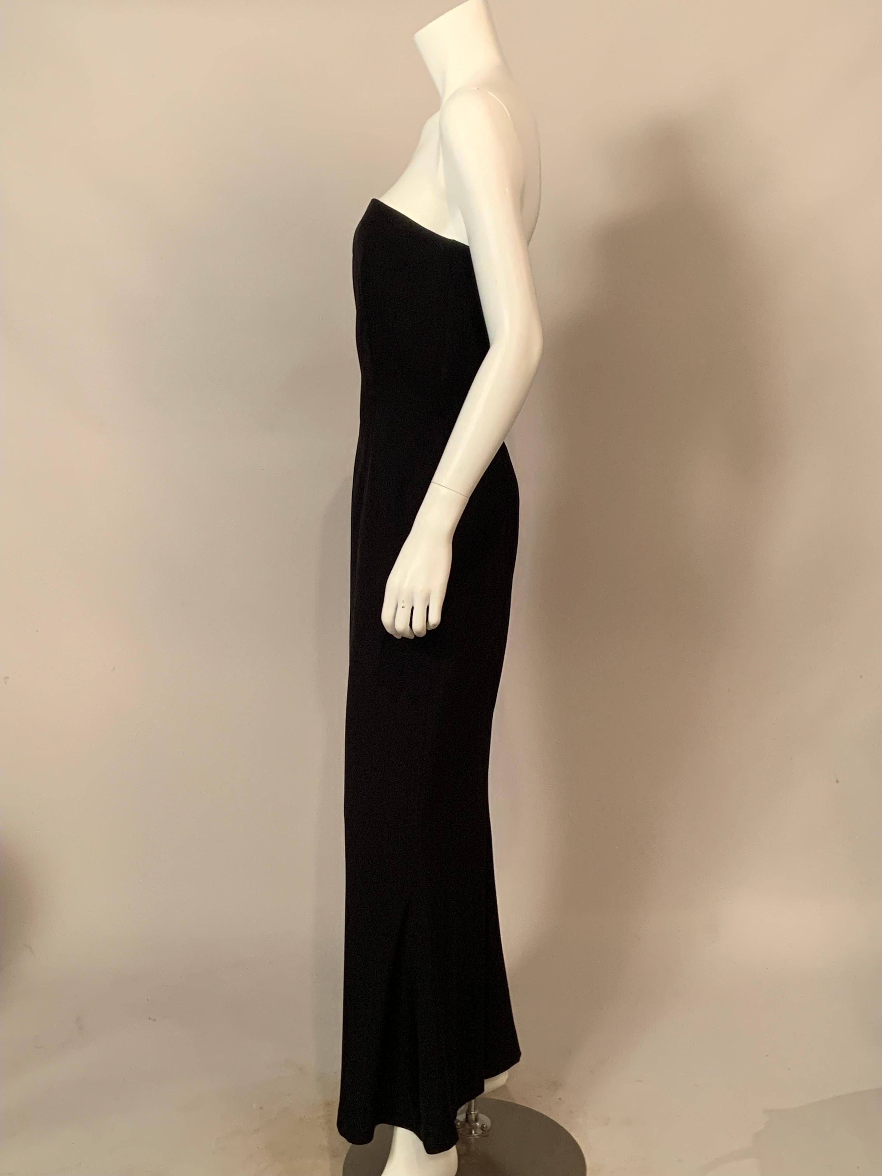 Women's Carolina Herrera Strapless Black Silk Evening Dress For Sale