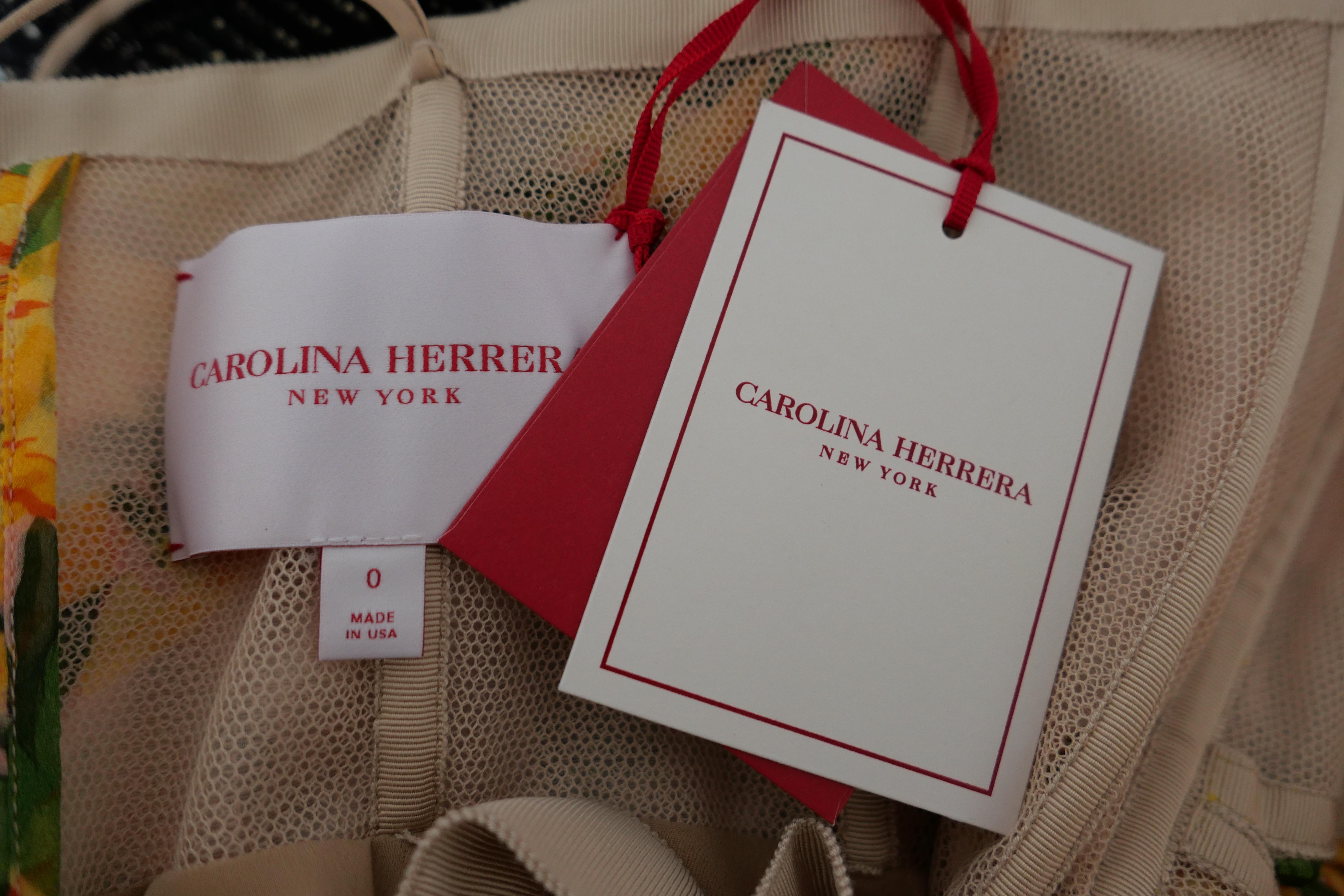 Carolina Herrera Strapless Gathered Bustier Floral Print Gown For Sale 3