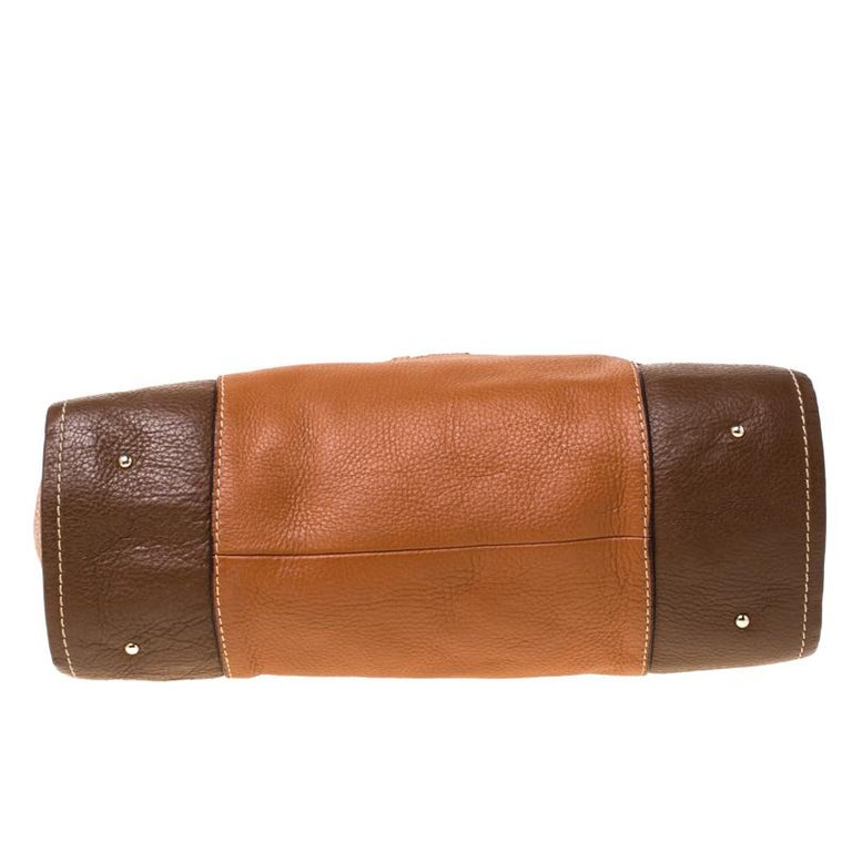 Carolina Herrera Tan/Brown Leather Tote For Sale at 1stDibs