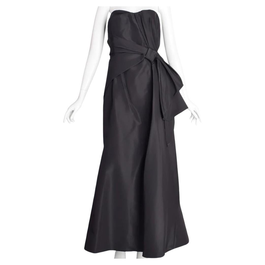 CAROLINA HERRERA VINTAGE BLACK SILK FAILLE GATHERED KNOT EVENING GOWN